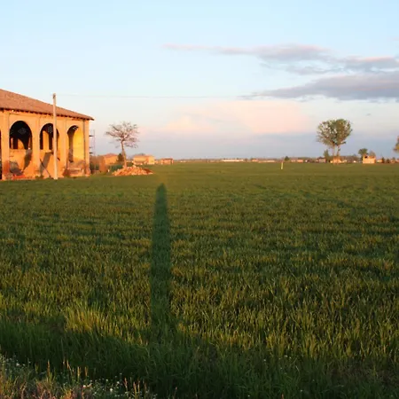 Agroturismo Corte Galvana Cento (Emilia-Romagna)