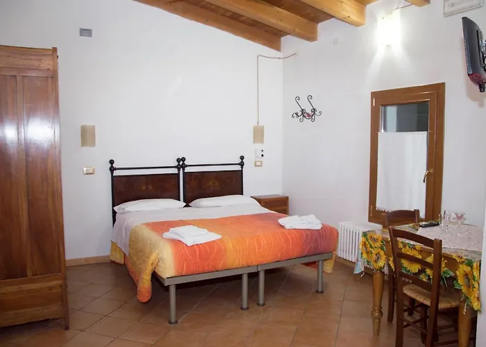 Corte Galvana Farm stay Cento (Emilia-Romagna)